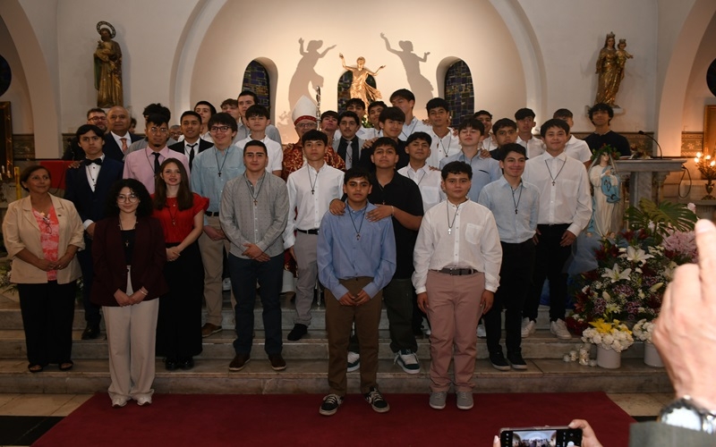 Confirmaciones en el Colegio Salesiano El Patrocinio de San José